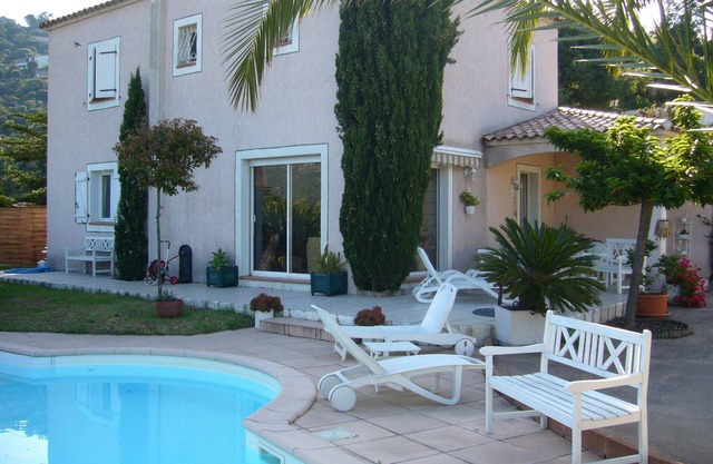 Villa with pool and garden