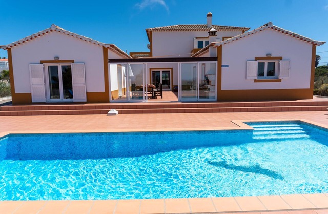 Villa With Pool Ocean View And Nature - Algarve - Portugal