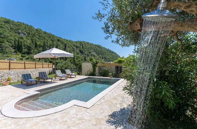 Villa With Private Pool in Dubrovnik Countryside
