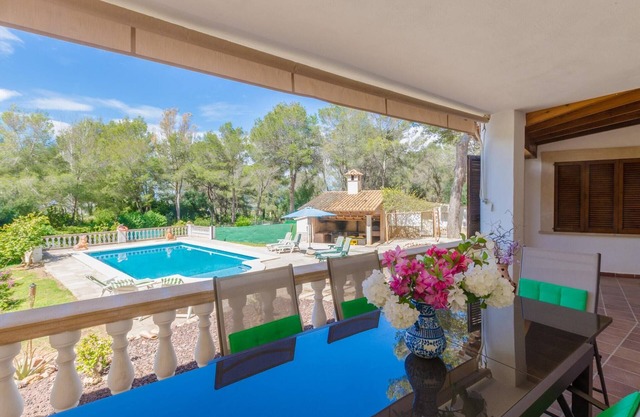 Villa with private pool