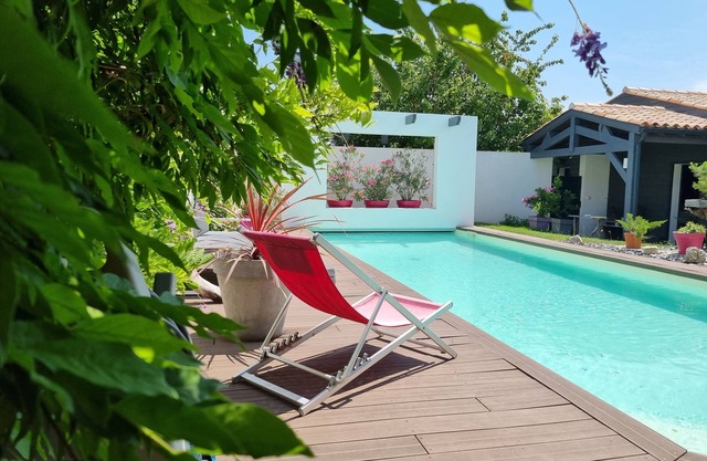 Villa with swimming pool, 7km from La Rochelle and 15km from Ile de Ré