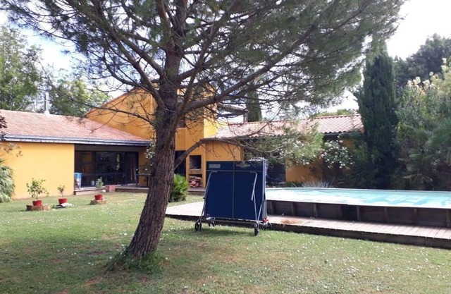 Villa with swimming pool near the Poitevin marshes