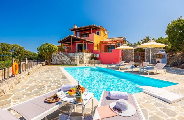 Villa Yeraki - Three Bedroom Villa, Sleeps 8