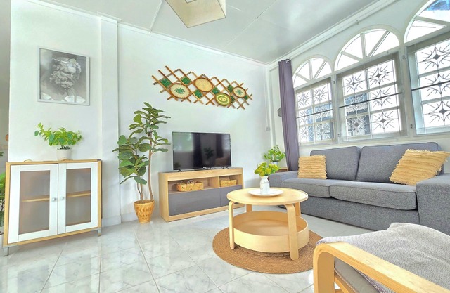 Village Beach House I