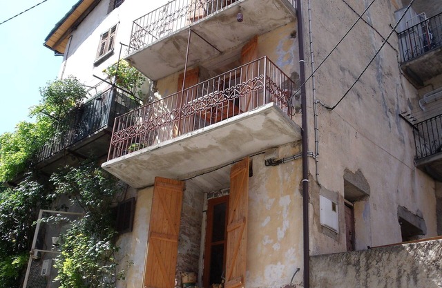 Village house for 8 people - discover the Vallée des Merveilles!