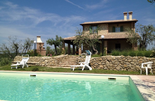 VILLAMARI NATURE&REST FARM: HUGE LOCATION PRIVATE POOL PRIVACY