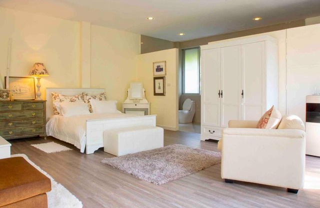 VillaMilla deluxe en-suite room