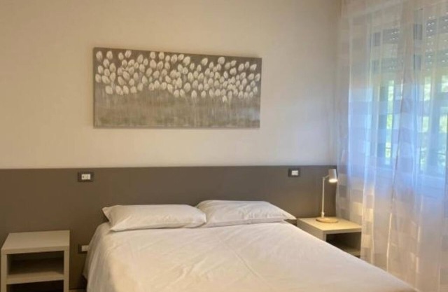 Villanova 4 Rooms - 3 private room with bathroom - self check-in