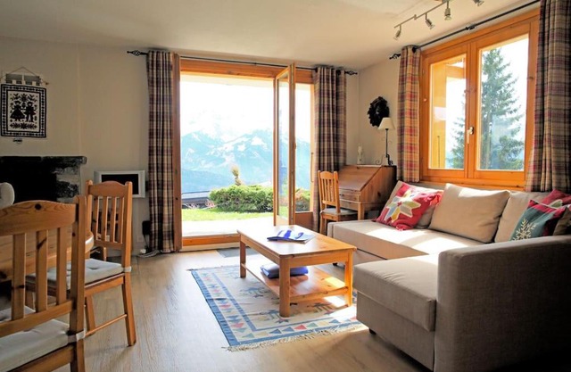 Villars sur Ollon garden and panoramic view