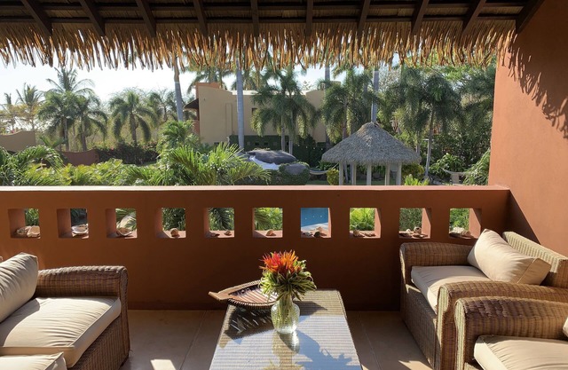 Villas Las Ventanas Condo SIX - Simply Paradise