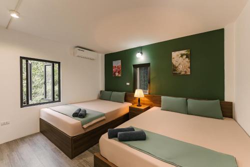 Villaxe Toycan, 50m to Hoan Kiem lake - by Antique