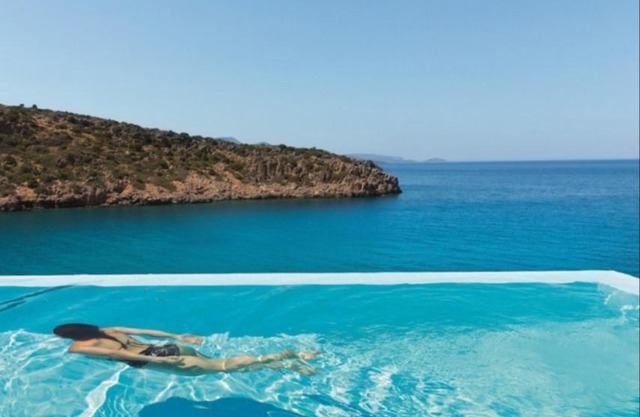 VILLE GIRASOLI "VILLA NELLA BAIA" with PRIVATE SWIMMING POOL