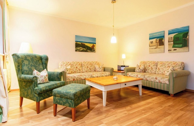 Villen-apartment Direkt am Ostseestrand mit Saunanutzung in der Ferienanlage