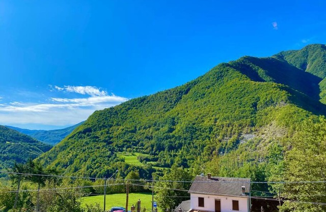 Villetta a schiera con giardino - Val Trebbia