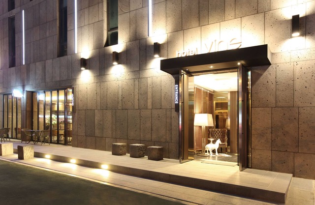 Vine Hotel