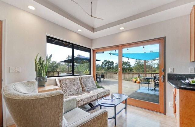 Vineyard View Retreat in the Heart of Wine Country