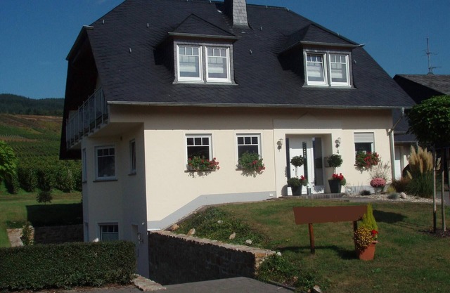 Vineyard View Romantic Stay