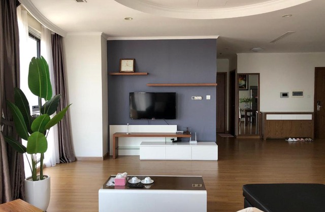 Vinhomes Royal City Apartment 3 Br