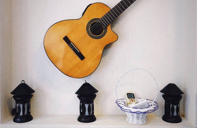 Vintage and Traditional Homestay near TrainStation
