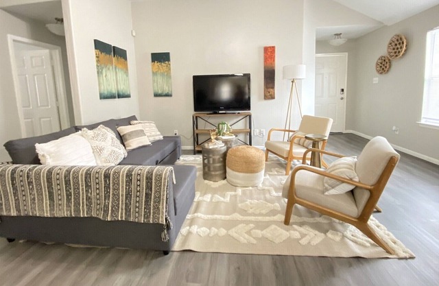 Vintage chic escape in Katy