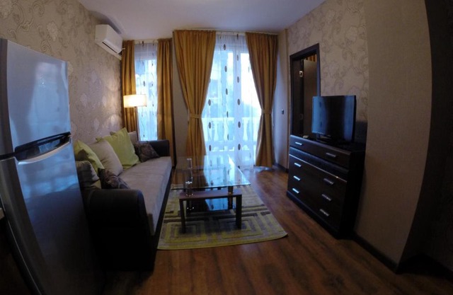 VIP Apartments Dobrevi