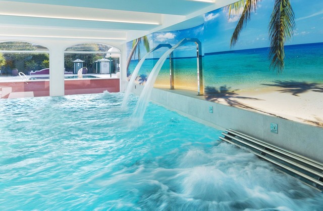 Vip's Motel Luxury Accommodation & Spa