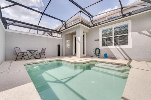 Visit Disney! Family-Friendly Home with Private Pool