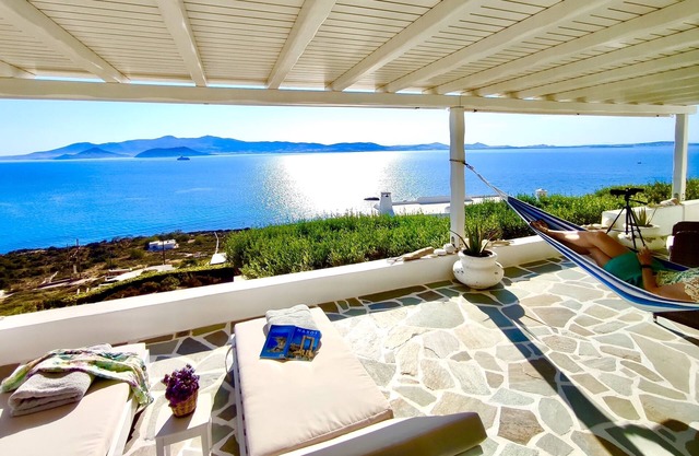 Vista Ariadne - Breathtaking 180° sea/sunset view & privacy, away from crowds.