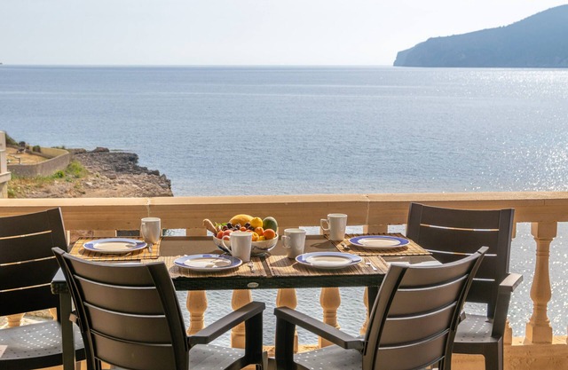 VISTA AZUL 1 - Apartment with sea views in Sant elm.