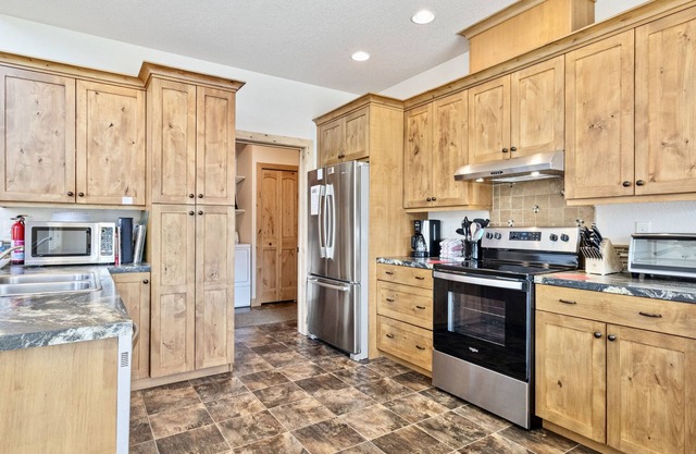 Vista Grande Vacation Rental Home By Estes Park Homes 4 Bedroom Home by RedAwning