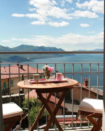 Vista Lago