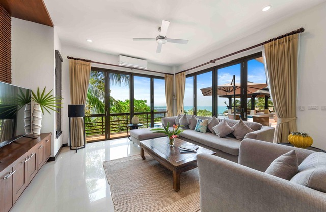 Vista Mar Samui Tranquility, Sea & Mountain Views w/Driver