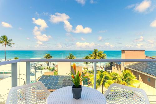 Vista para o mar de Porto de Galinhas com aconchego e elegância by Meu Flat na Praia