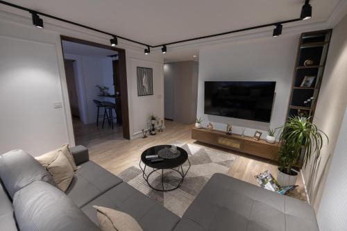 Vividlux Apartments