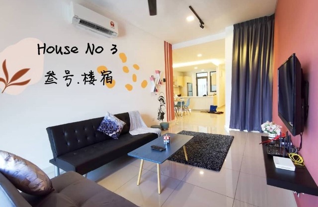 Vivo @ Mid Valley KLCC 12-14 pax 3bedroom