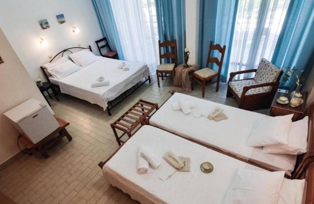 Vlachogiannis Hotel - Quadruple room 2