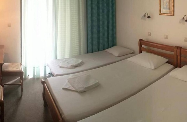 Vlachogiannis Hotel - Triple Room 2