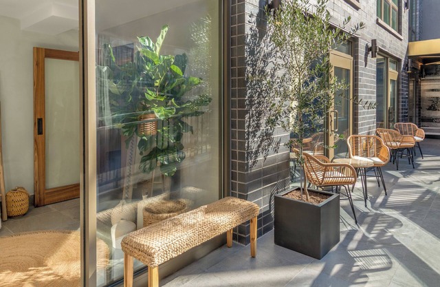 voco Astoria by IHG