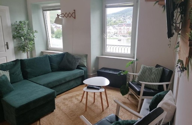 Voll ausgestattete Wohnung mit Moselblick
