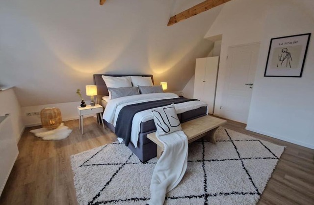 Voll ausgestattetes 2 Zimmer Apartment Sanssouci