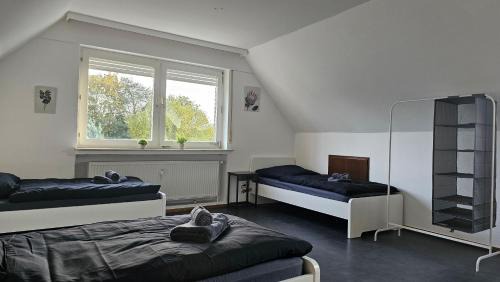 Vollausgestattet, Autobahn Nähe, Netflix, YouTube Amazon Prime im Zimmer