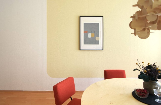 Vonbehling Boutique Apartment mit 65" TV und Designermöbeln
