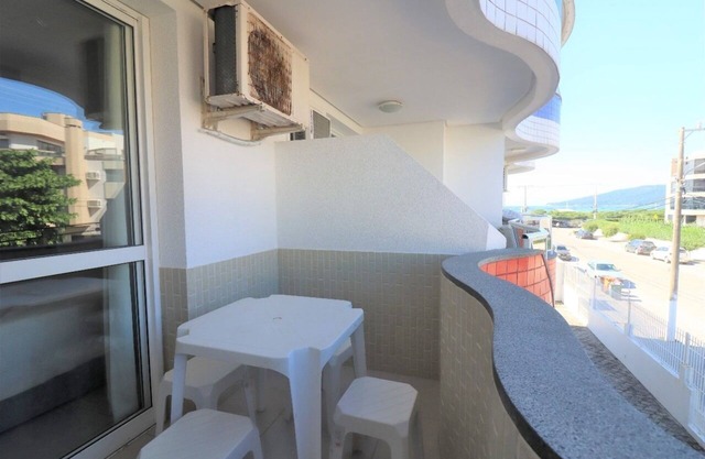 Wake up to the Sea Breeze