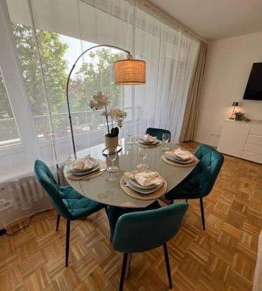 W&D living - FeWo Kleines Italien mit Parkplatz und Balkon