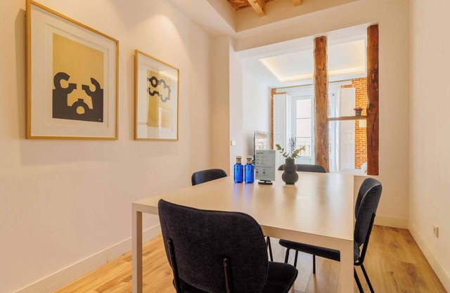 w* | Lovely 2BR at Palacio Real