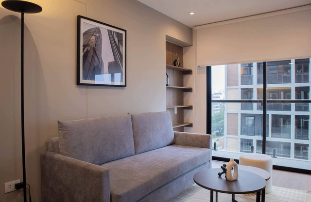 w* | Majestic 1BR w/Balcony in Miraflores
