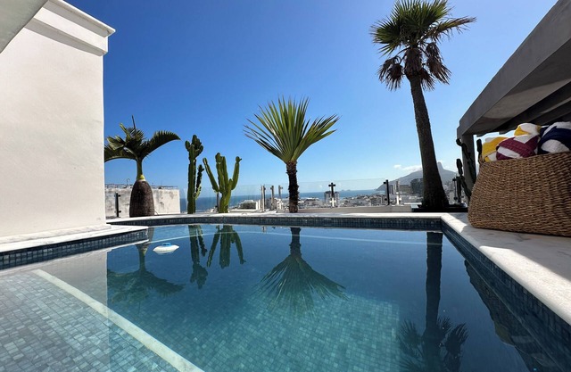 W01. 57 · STUNNING 3 BEDROOM IPANEMA COVERAGE