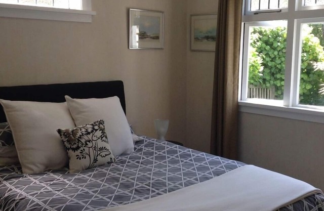 Wadestown/Wellington City Flat