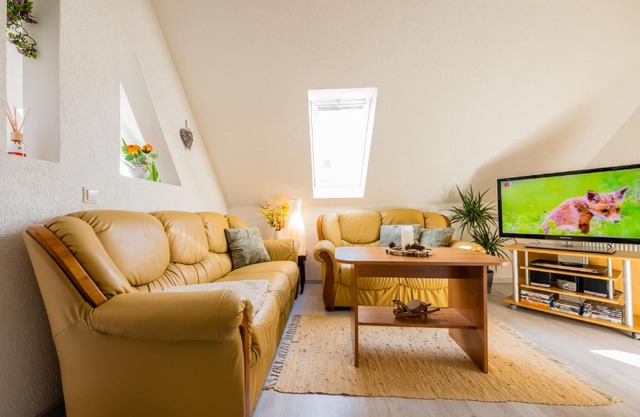 Waldblickwohnung mit schöner Terrasse und Kamin