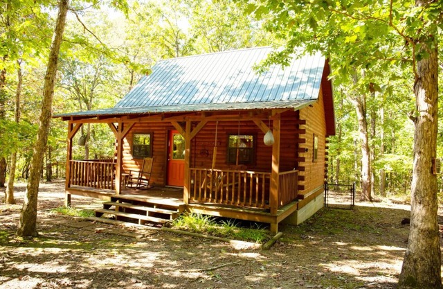 Walden Cabin! Hot Tub, Fire Pit, Private